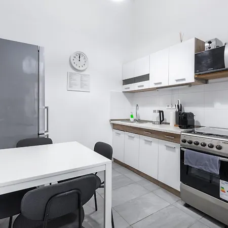 A36 Akacfa Apartament